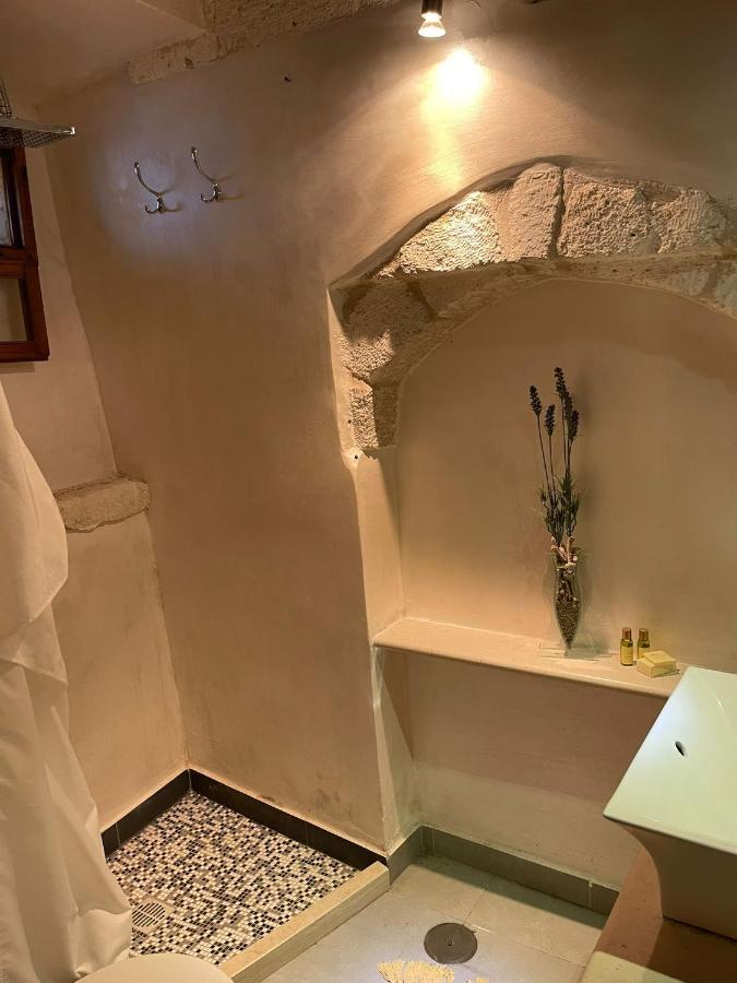 La Grotta Bianca Apartment ออสตูนี ภายนอก รูปภาพ